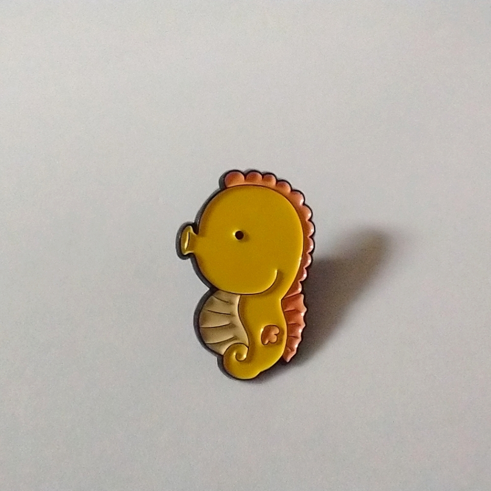 🧁 3/$30 Kawaii Pudgy Yellow Seahorse Enamel Pin NEW